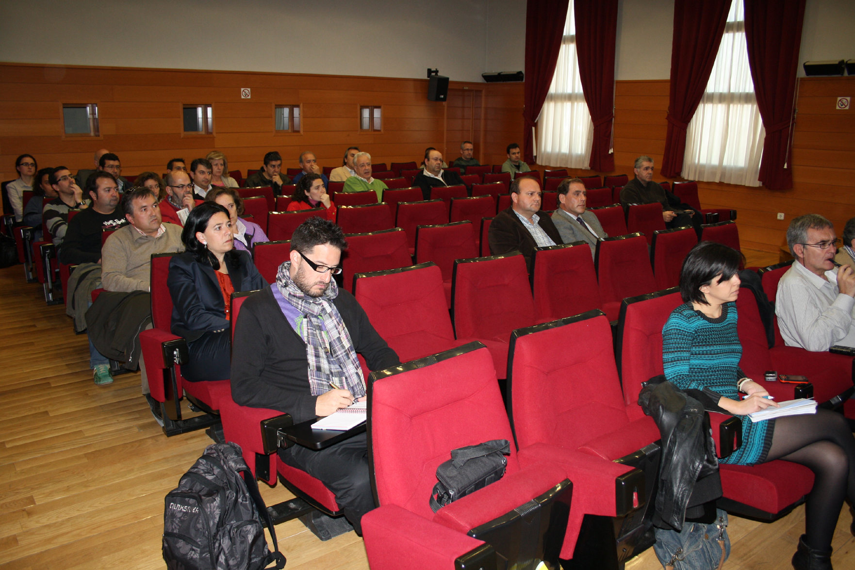 Público asistente al acto de presentación de la candidatura
