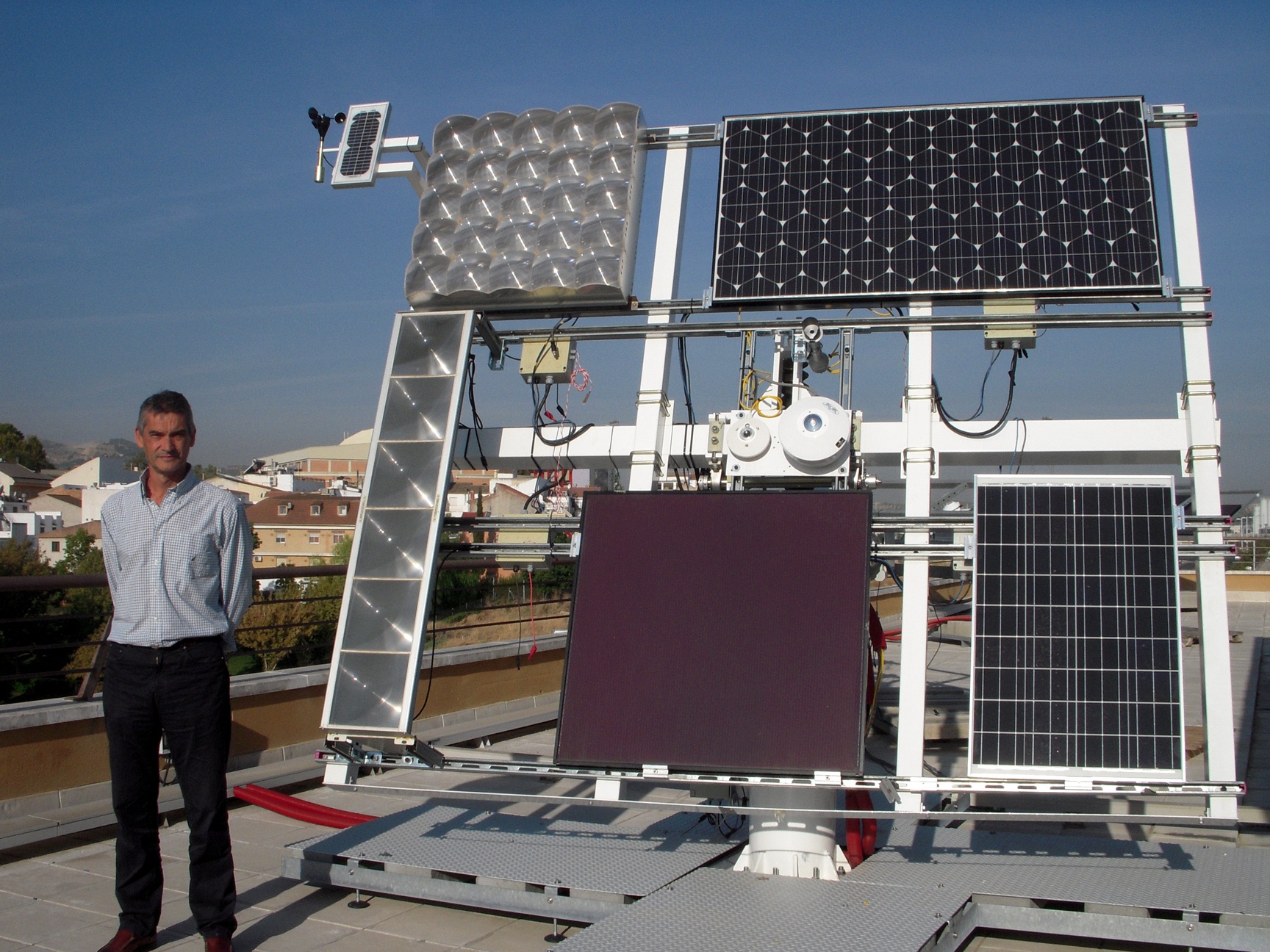 Científicos de la UJA investigan el comportamiento nuevos materiales para construir paneles solares | Diario Digital de la UJA | Compromiso con sociedad