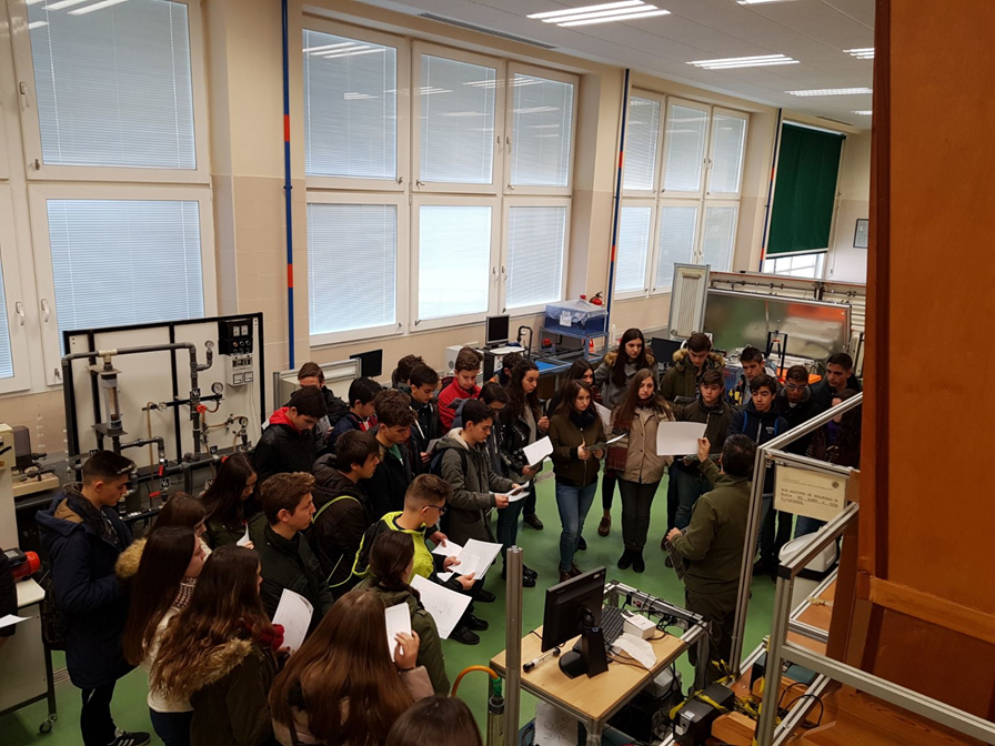Alumnado visita la EPSJ
