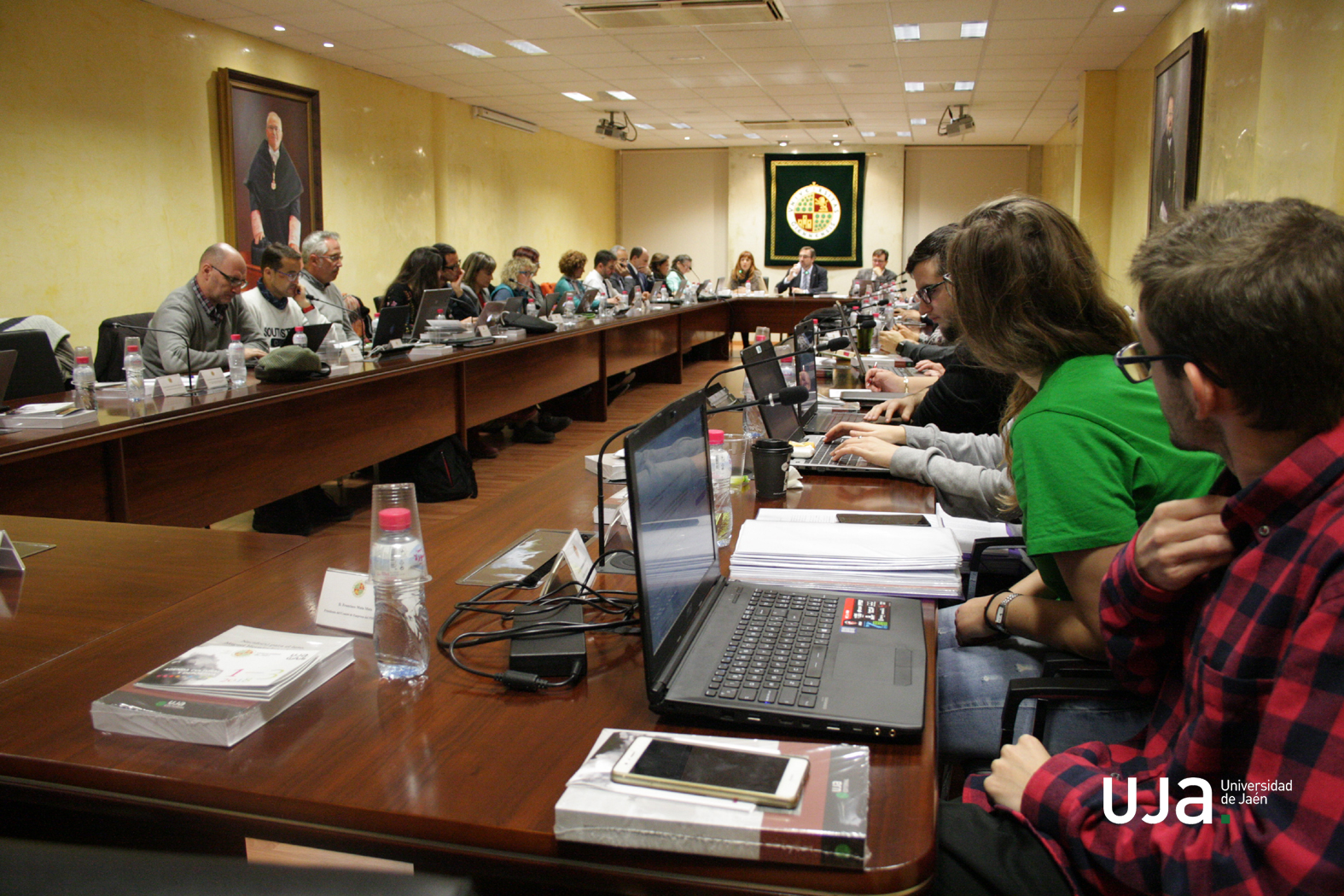 Momento del Consejo de Gobierno de la Universidad de Jaén