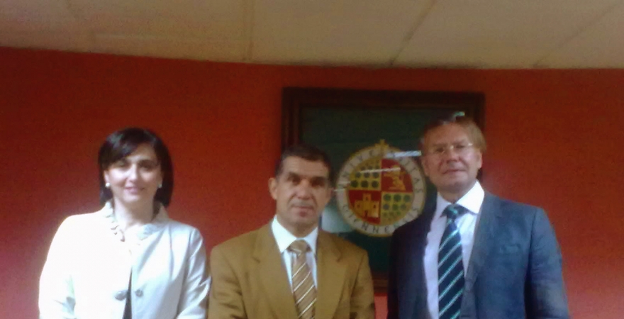 Pilar Ortega, Lorenzo del Río y José A. Marín.