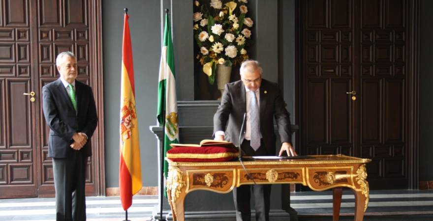 Toma de posesión de Rector de la UJA, junto al presidente de la Junta de Andalucía
