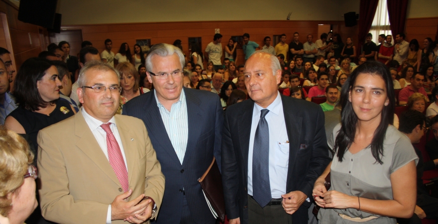 Manuel Parras, Baltasar Garzón, Juan Manuel de Faramiñán y Carmen Vallejo.