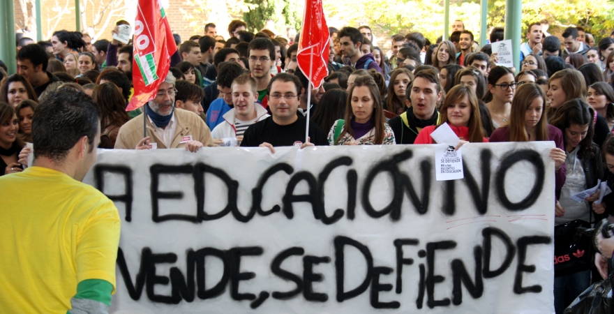 Estudiantes, durante la protesta de hoy