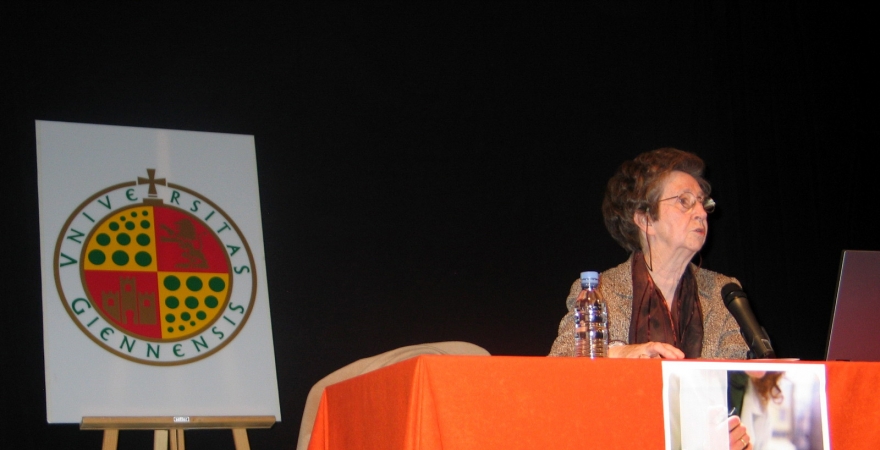 Margarita Salas, en una charla en la Universidad de Jaén
