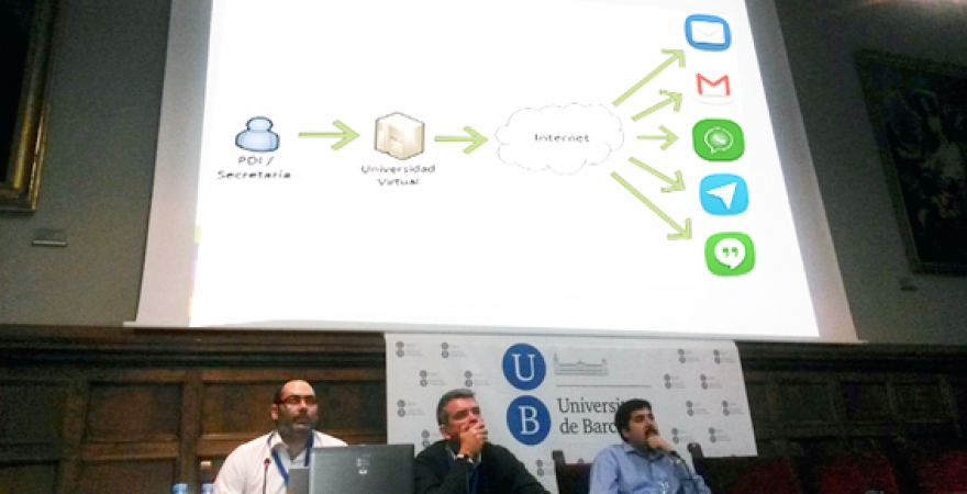 Presentación de la plataforma en las Jornadas CRUE-TIC celebradas en la Universidad de Barcelona.