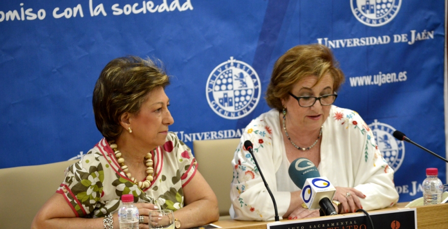 Cristina Nestares y María Dolores Rincón, durante la rueda de prensa de presentación de la actividad. Foto: Conrado Torres