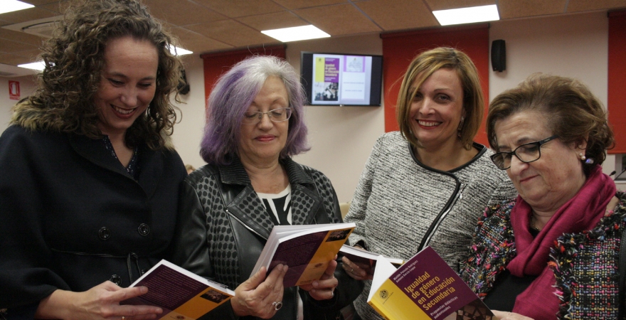 Antonia García, Manuela Ledesma, Matilde Peinado y María Dolores Rincón