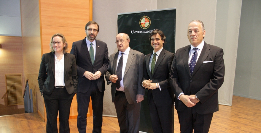 De izquierda a derecha, Isabel Ramos, Juan Gómez, José Antonio Escudero, Domingo Bello y Luis Javier Gutiérrez
