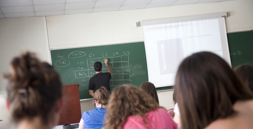 Una clase, en la Universidad de Jaén.