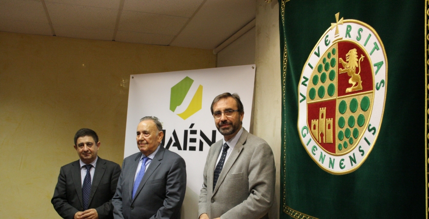 Francisco Reyes, Alejandro Rosales y Juan Gómez, hoy en la presentación de De Jaén