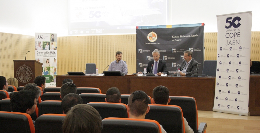 Un momento del foro celebrado en el Campus Científico-Tecnológico de Linares.