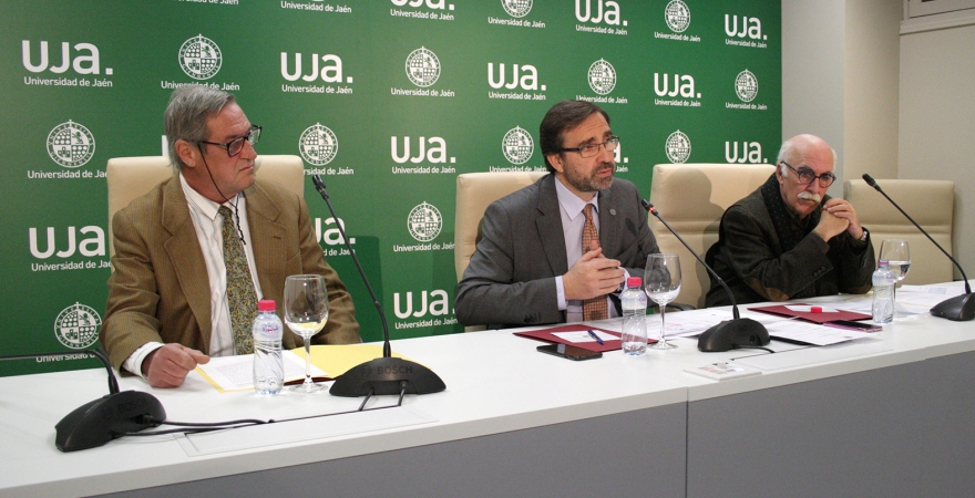 Manuel Molinos, Juan Gómez y Arturo Ruiz, en la presentación del proyecto.