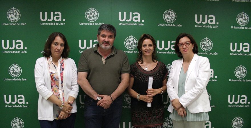 Mª Luisa Grande, Alfonso Cruz, Eva Sotomayor e Isabel Martínez.