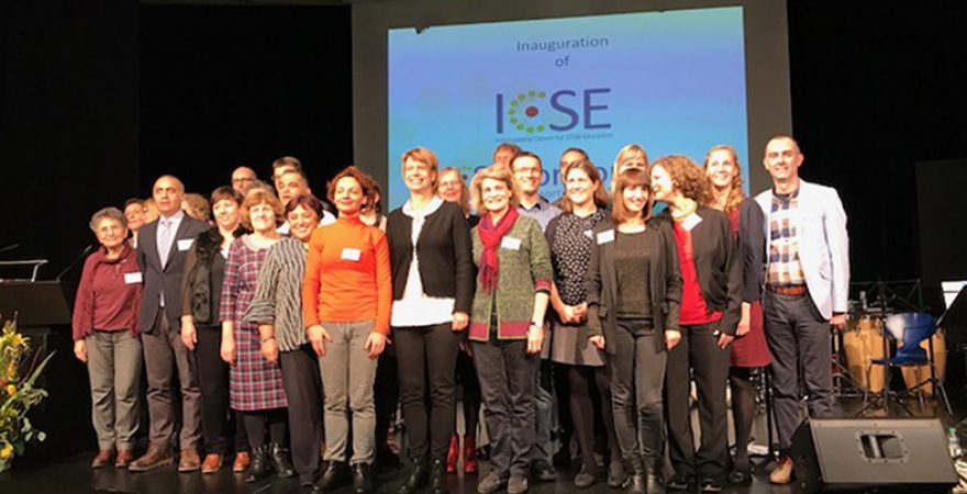 Miembros del ICSE y del Consorcio ICSE, el día de la inauguración en la Universidad Pedagógica de Friburgo.