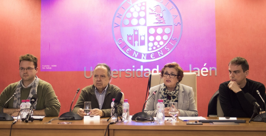 De izquierda a derecha: José Miguel Espinosa, Andrés Pociña, María Dolores Rincón y Alberto Conejero. Foto: Fernando Mármol
