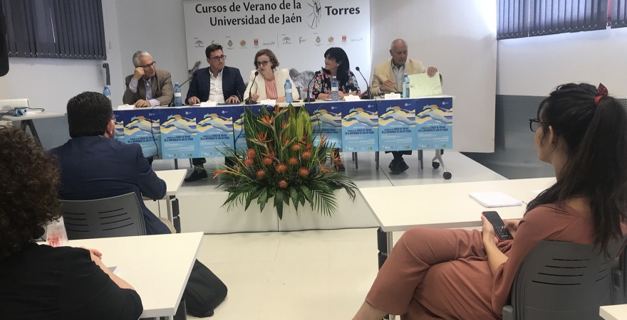 Clausura de la pasada edición de los Cursos de Verano de la UJA en Torres.
