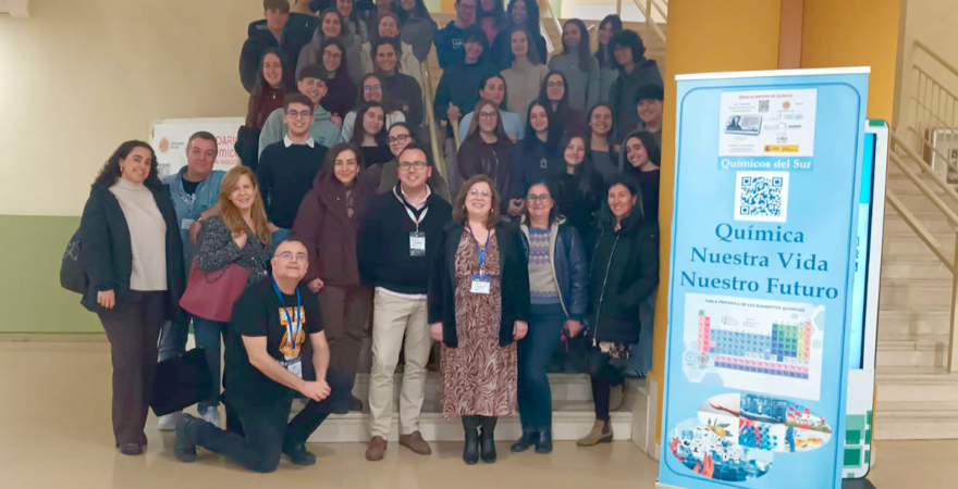 Participantes y profesorado organizador de la fase provincial de la Olimpiada de Química 2026