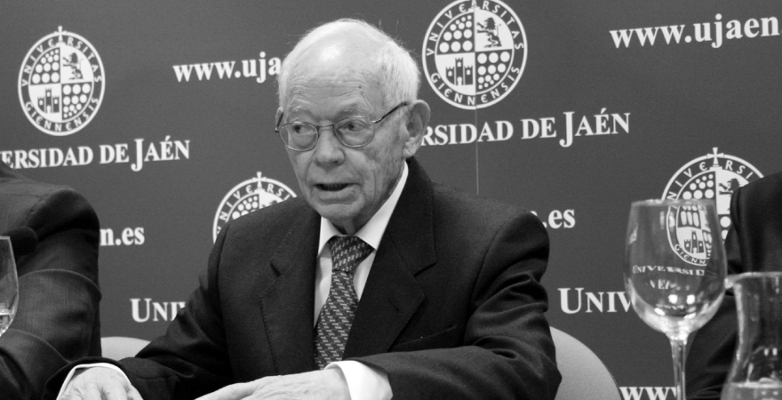 Luis Berges Roldán, en el acto de reconocimiento como Natural de Jaén 2014.
