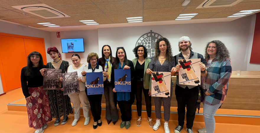 Presentación de la nueva edición del festival de teatro 'UJA Estrena'.