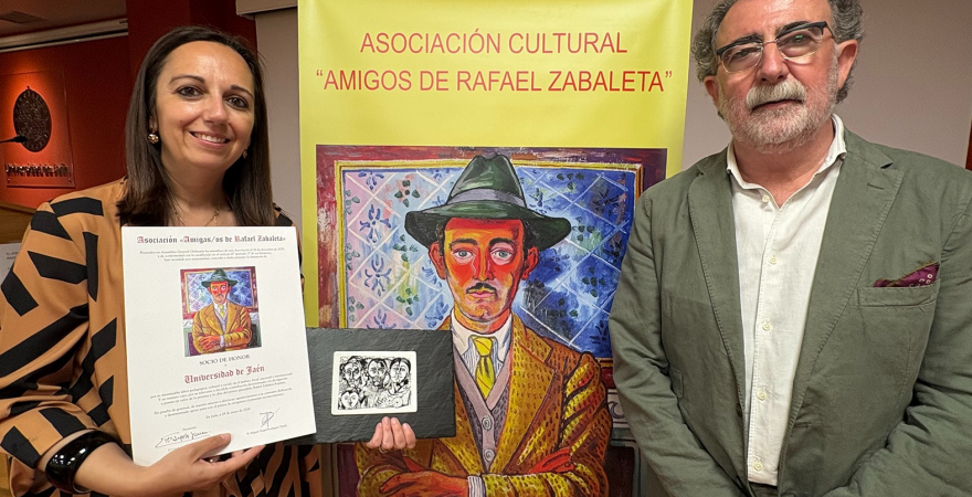 Marta Torres junto a Miguel Ángel Rodríguez.