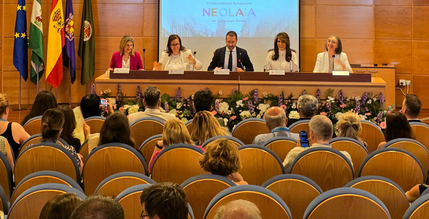 Inauguración del II Simposio Internacional sobre Política Lingüística de la Alianza de Universidades NEOLAiA.