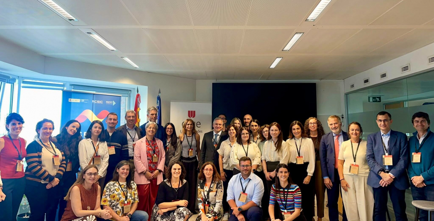 Participantes en la reunión celebrada en Bruselas.