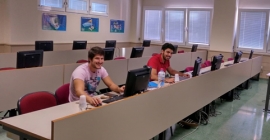 Estudiantes del grupo virtual del proyecto Festool (Alemania).