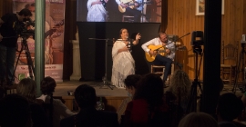 María Terremoto estuvo acompañada a la guitarra por Nono Jero