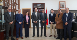 El Rector y resto de miembros de la delegación de la UJA, con los representantes de la Encuentro mantenido en la Universidad Abdelmalek Essaâdi de Marruecos.