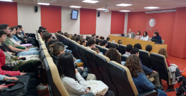 Sesión celebrada en la Antigua Escuela de Magisterio de Jaén.