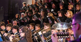 Orquesta y Coro de la Universidad de Jaén, en el Aula Magna.