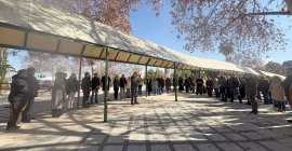 Minuto de silencio en el Campus de Las Lagunillas guardado este martes.