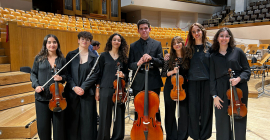 Los siete músicos de la Orquesta de la UJA participantes en el concierto.