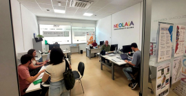 Oficina de NEOLAiA en la UJA.