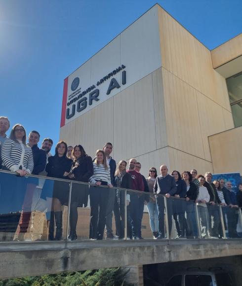 Foto de familia del nodo andaluz de Inteligencia Artificial y Robótica, en la Universidad de Granada