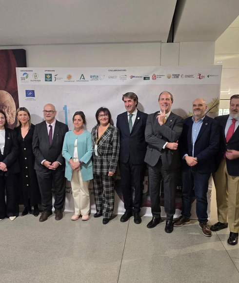 Representantes institucionales de entidades organizadoras y colaboradoras, en la inauguración del congreso.