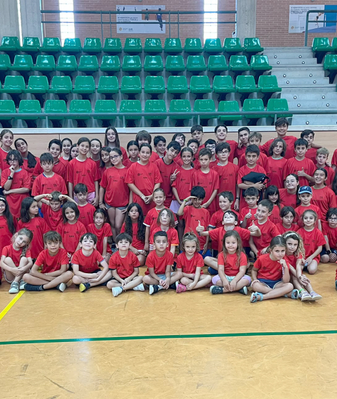 Participantes en las Escuelas Deportivas de Verano de la UJA en el Campus Las Lagunillas.
