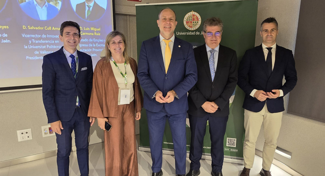 Salvador Coll, Mª Victoria López, Nicolás Ruiz, Antonio Posadas y Luis Miguel Carmona.