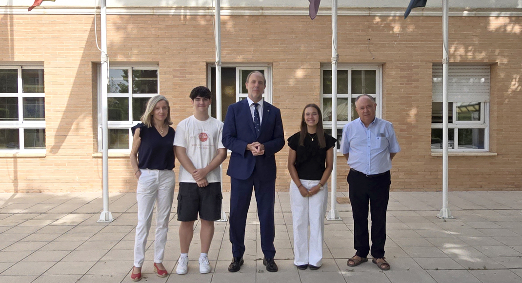 Mª Teresa Pérez, Pablo Garzón, Nicolás Ruiz, María Martínez y José Rodríguez.