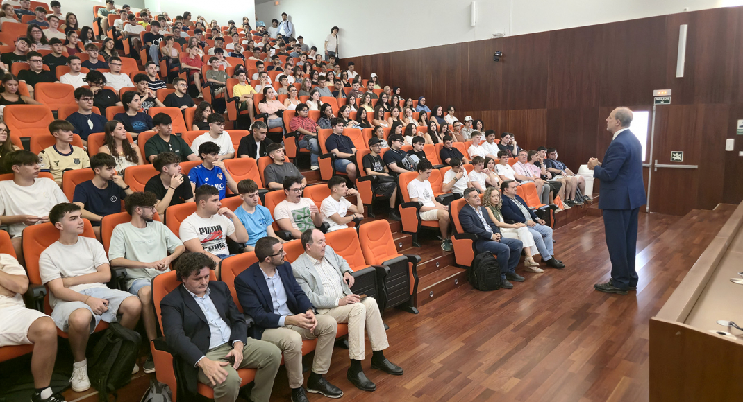 Intervención del Rector, en la jornada de bienvenida celebrada en el Campus de Linares.