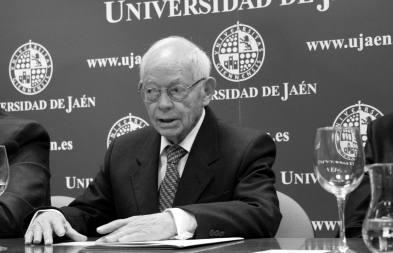 Luis Berges Roldán, en el acto de reconocimiento como Natural de Jaén 2014.