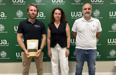 De izquierda a derecha, Víctor Díaz, Carmen Martínez y Antonio J. Manzaneda.