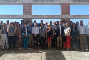 Participantes en las sectoriales de AUPA celebradas en la UCA, junto a los rectores de Andalucía.