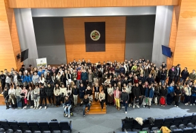 Inauguración de la X edición de Explora IES, en el Aula Magna de la Universidad de Jaén
