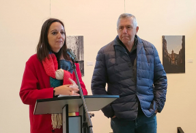 Marta Torres y Blas Ogáyar, en la inauguración.