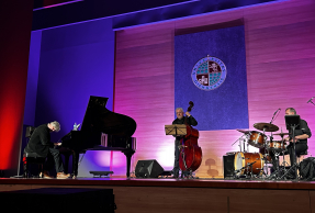 José Luis Lopretti Trío, en el Aula Magna de la Universidad de Jaén