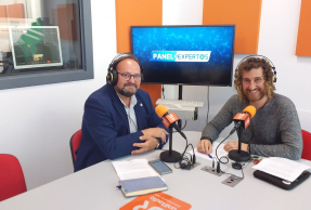 Juan de Dios Carazo Álvarez (a la izquierda), junto a Julio Ángel Olivares Merino (a la derecha).