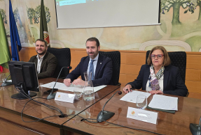 De izquierda a derecha, Juan Antonio Parrilla, José Ignacio Jiménez y Marta Muñoz.