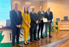 José Luis Mesa, Marta Torres, Jorge Delgado, el premiado Luis Cirujano y Agustín de Villar.